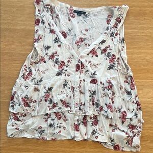 American Eagle Outfitters Red Sleeveless Ruffled Blouse